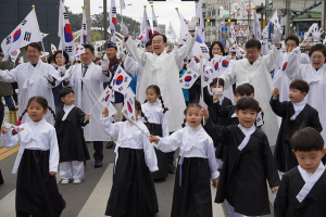 [화보] “독립이 아니면 우리에게 죽음을 달라. 대한독립만세!”