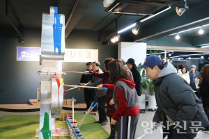 갤러리휴, 힘찬 기상 '말'이 힘낼 좋은 '말'을 건네요