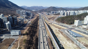 사송신도시 2단계 준공…1년 반 지연 끝 정상화