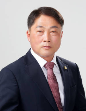 신   년   사