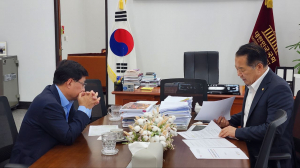 신성범의원, 김성환 환경부 장관 면담