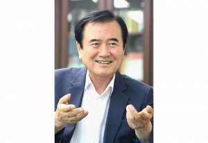 서춘수 전 함양군수, 특정업체 특혜 사건 파기환송심서 징역형 집행유예