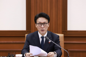 김민석 국무총리, 함양 산불 진화·주민 대피 총력 지시