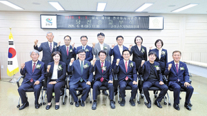 “지역발전 위해 당선자 모든 역량 발휘해야”