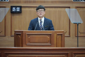 “생활지원사 권리보장 및 관내 청소년·경로당 복지 지원”